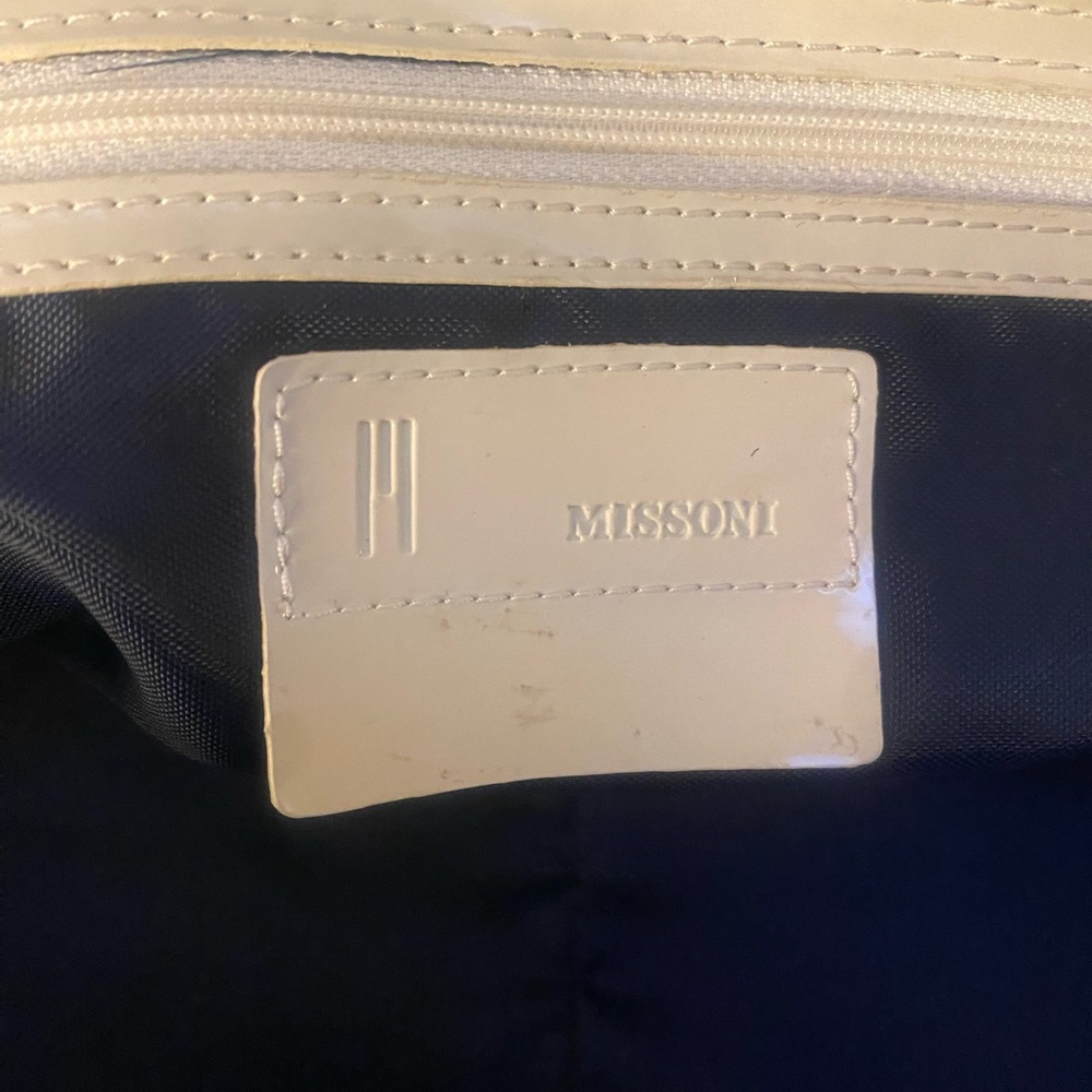 Missoni Navy and Cream Handle Bag - Picture 7 of 10